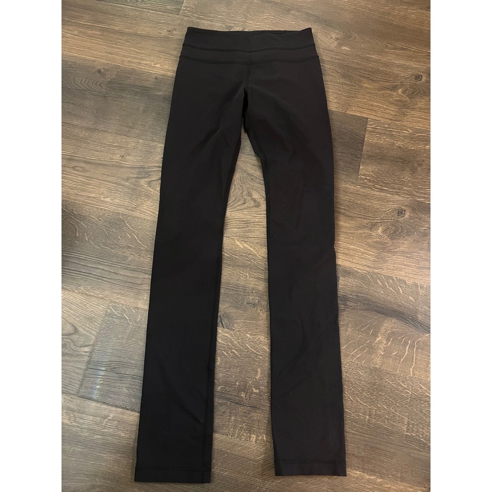 Lululemon‎ Black Athletic Leggings Size 4 Mid Rise Activewear Pants 32 Inseam